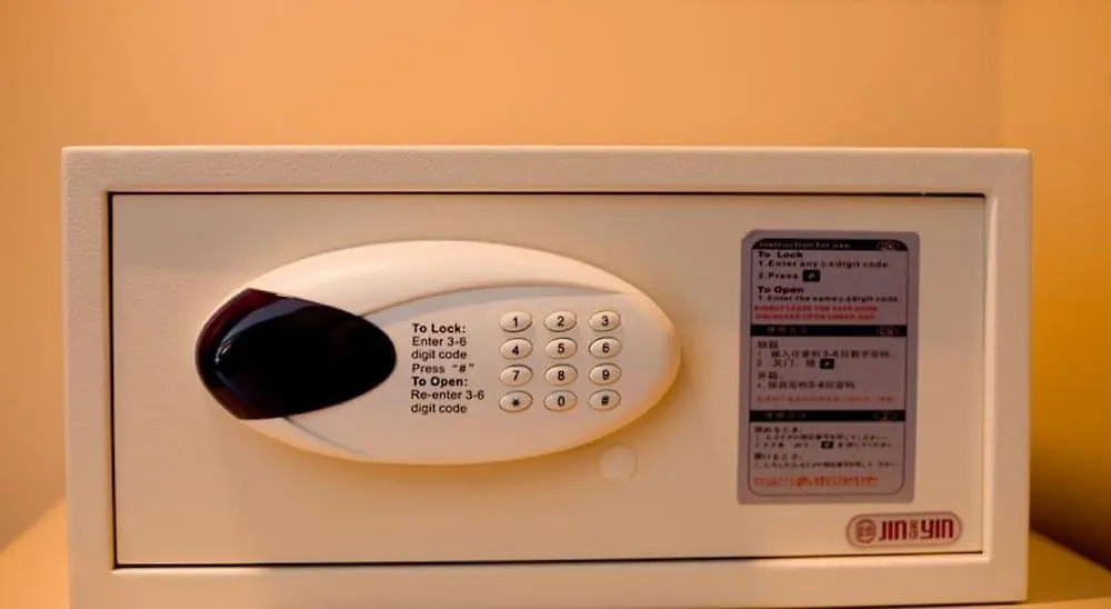ホテル シックスティ3 コタキナバル